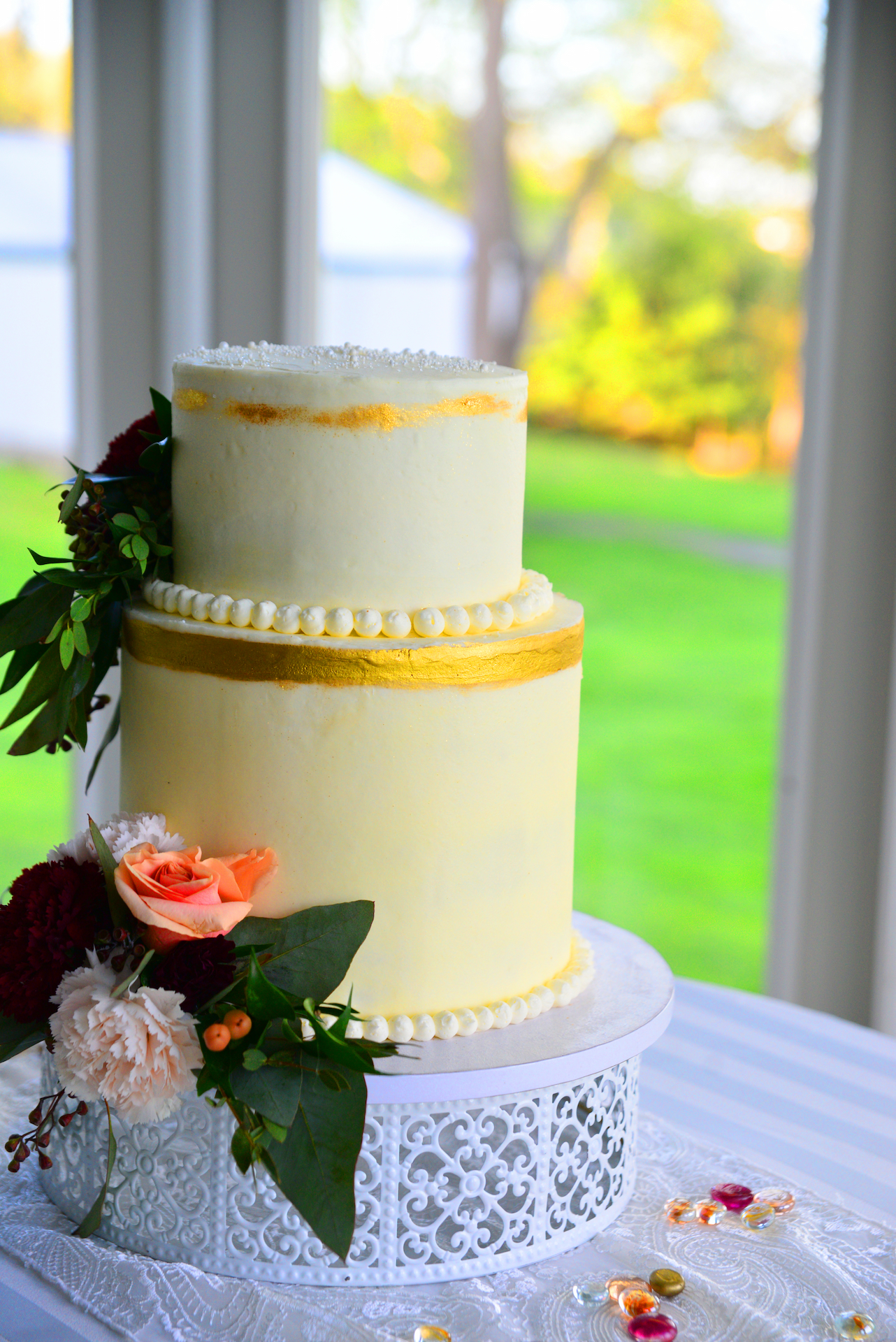 Blurry cake background